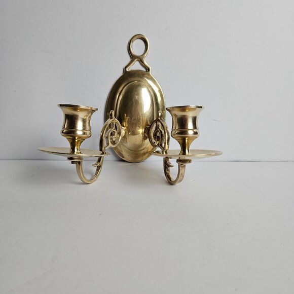 Vtg Solid Brass Candle Holder Double Ornate Scrolled Wall Sconce 6.25”t x 6.5"w - Picture 4 of 16
